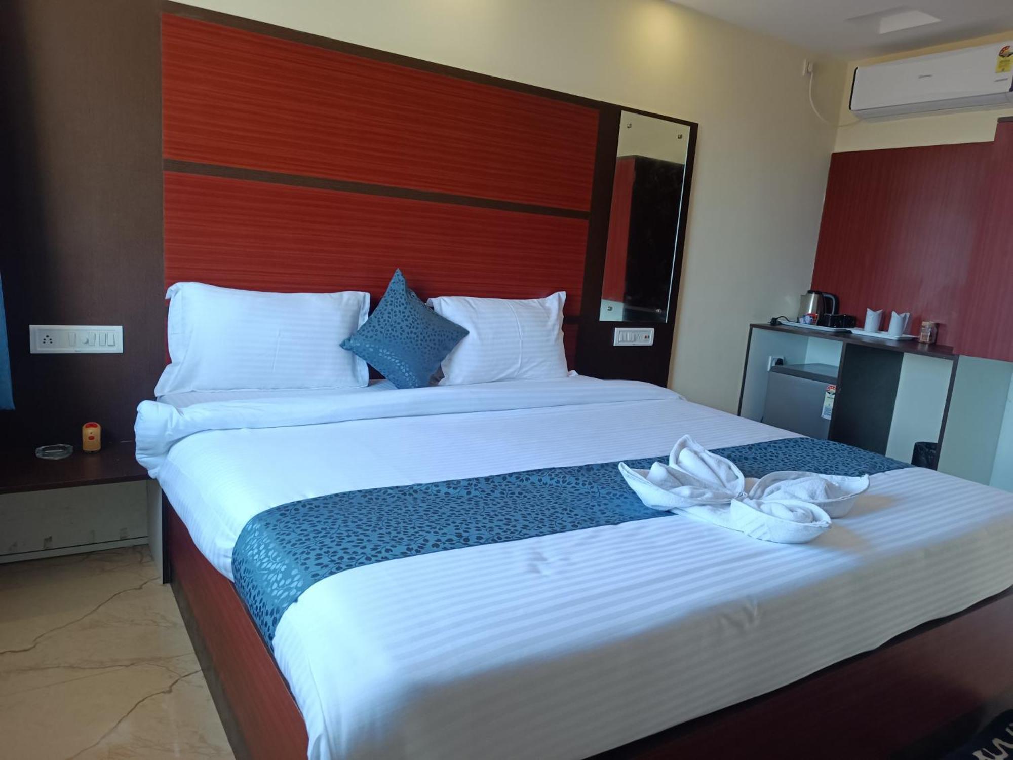 Mom Hotel - Unit Of Mom Hotel Purî Extérieur photo