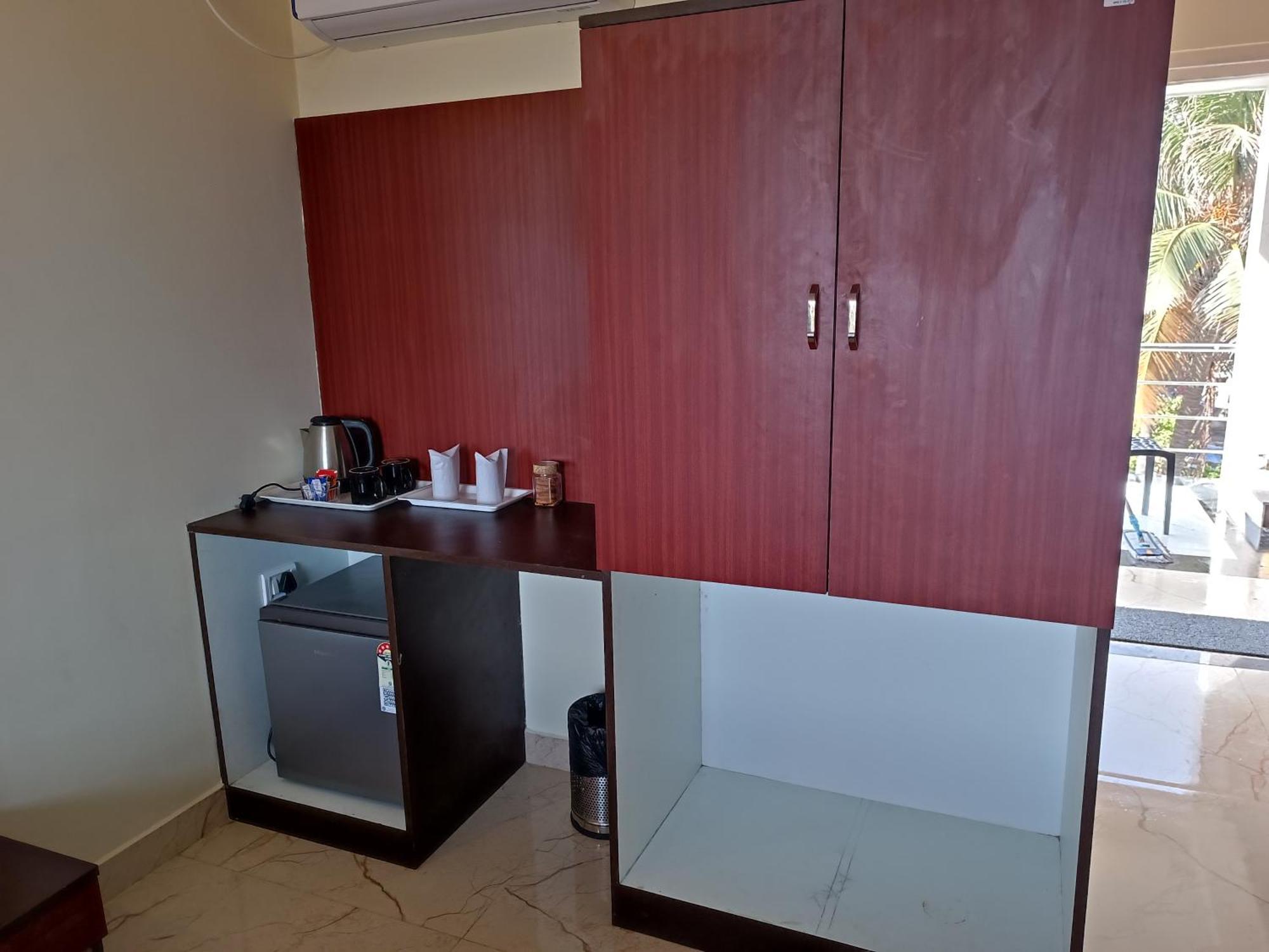 Mom Hotel - Unit Of Mom Hotel Purî Extérieur photo