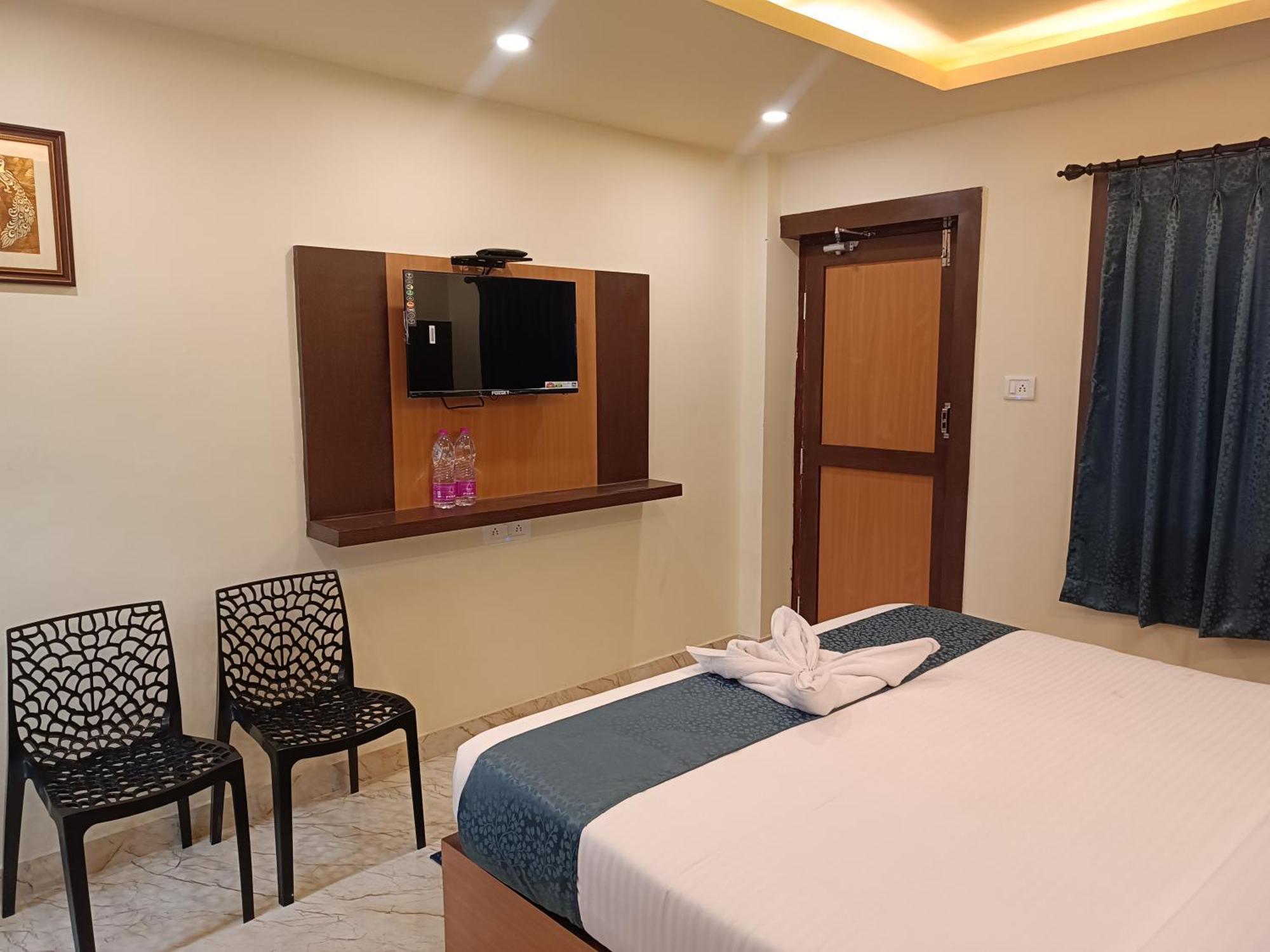 Mom Hotel - Unit Of Mom Hotel Purî Extérieur photo