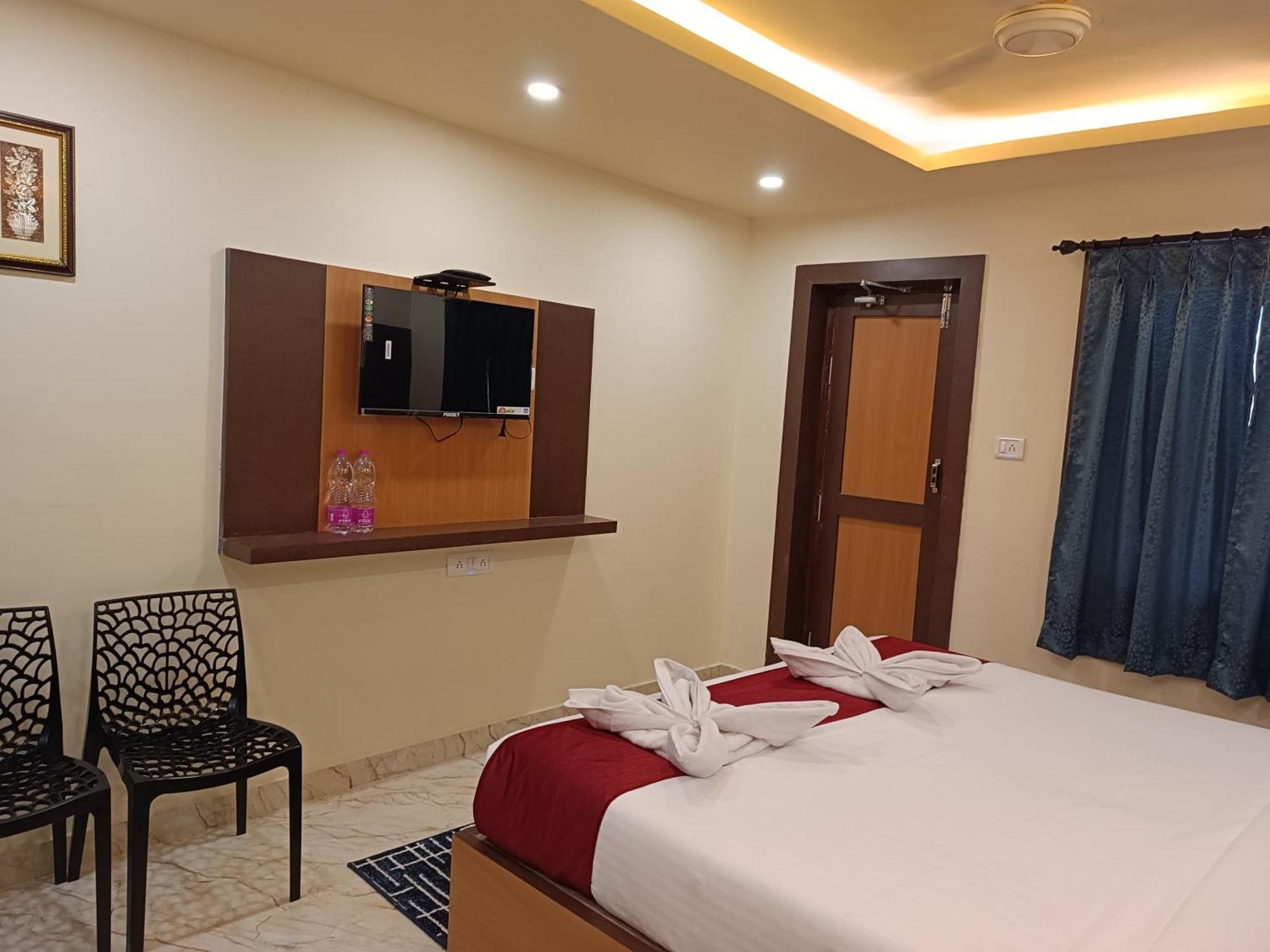 Mom Hotel - Unit Of Mom Hotel Purî Extérieur photo